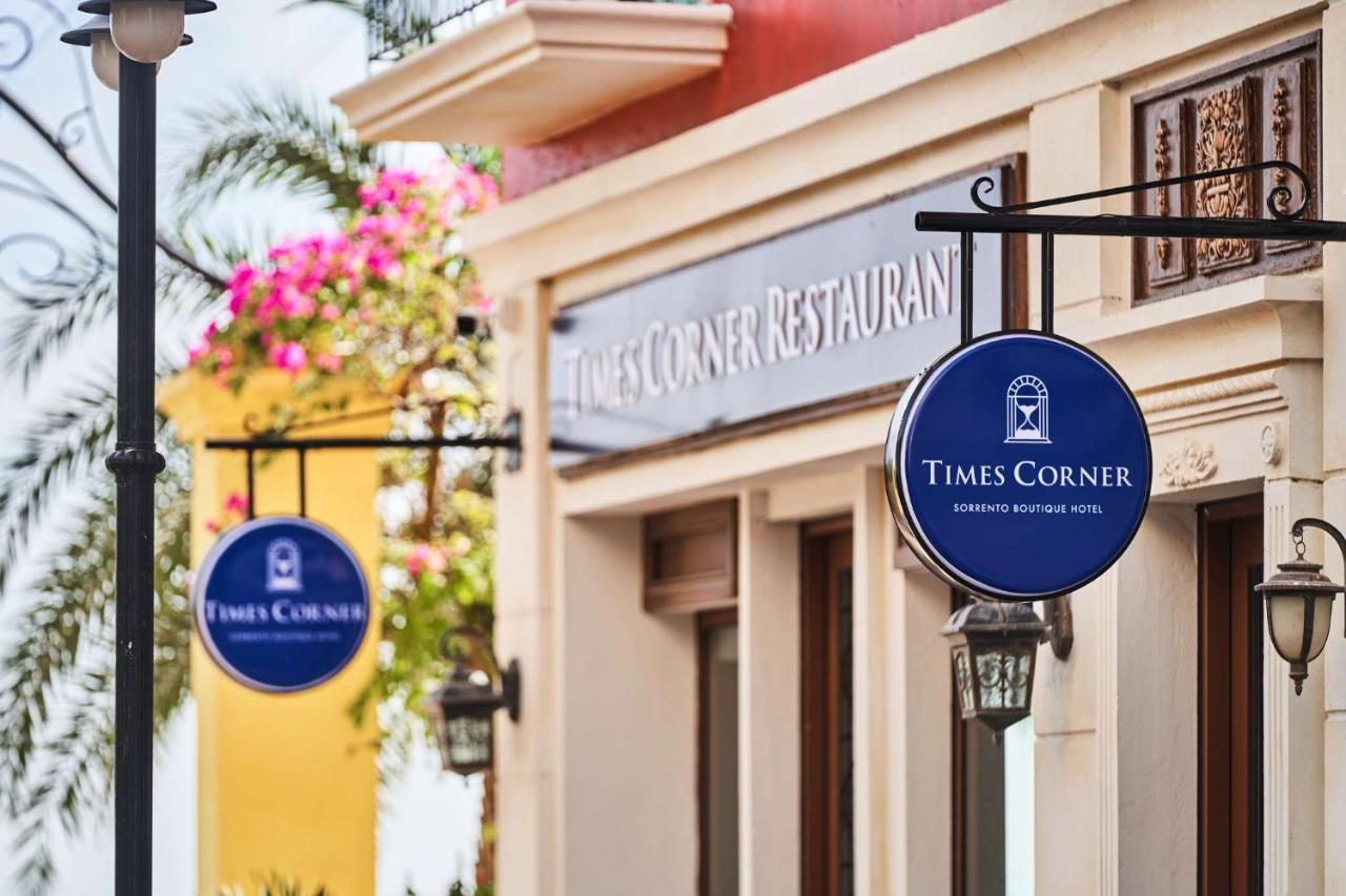 Times Corner Sorrento Boutique Hotel Дуонг-Донг Экстерьер фото