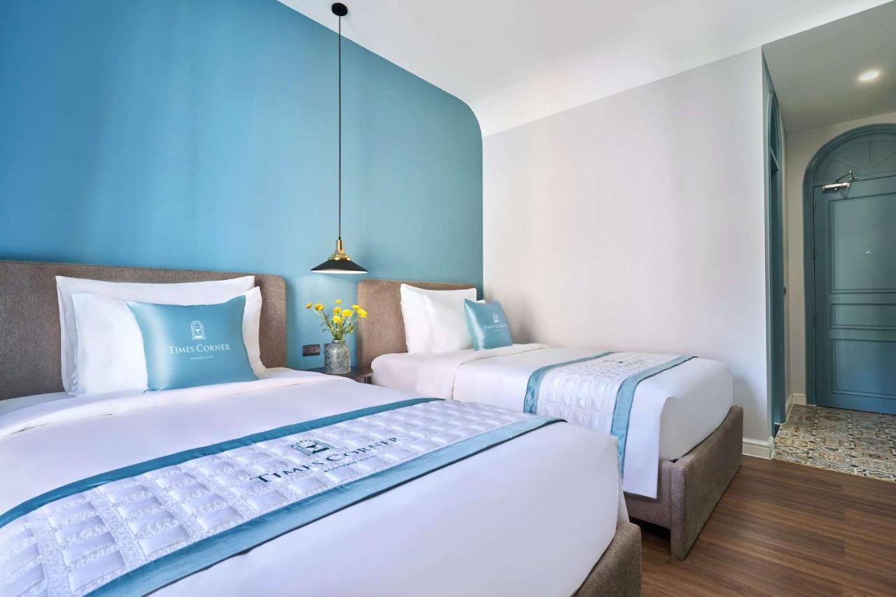 Times Corner Sorrento Boutique Hotel Дуонг-Донг Экстерьер фото
