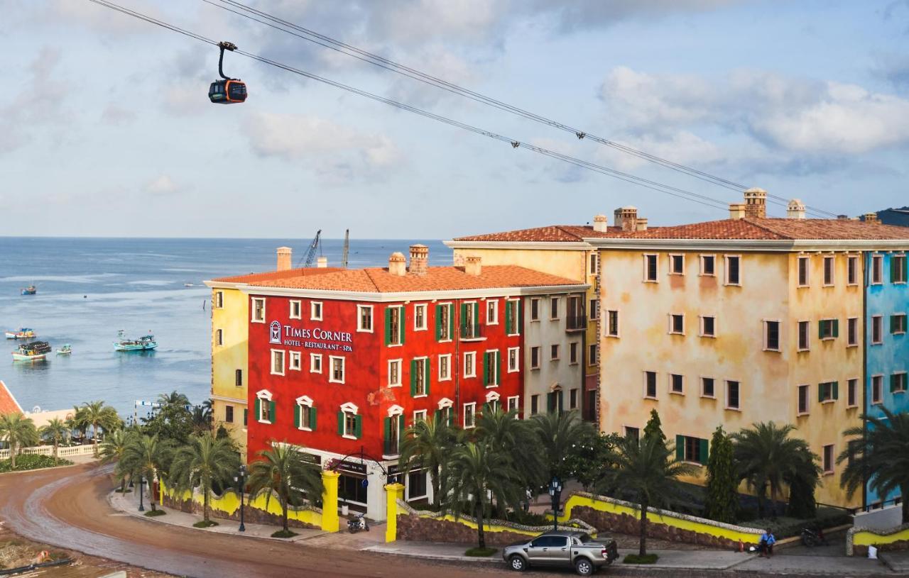 Times Corner Sorrento Boutique Hotel Дуонг-Донг Экстерьер фото