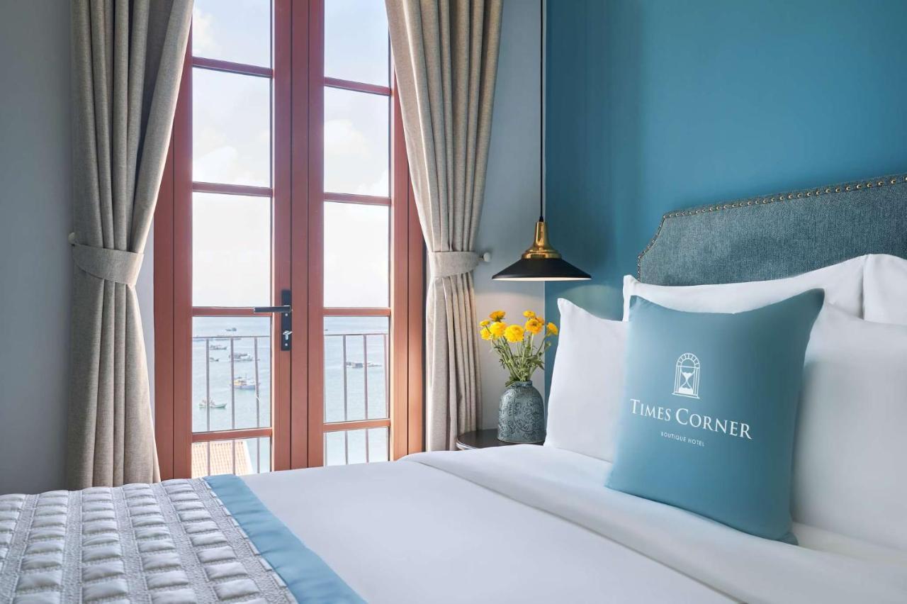 Times Corner Sorrento Boutique Hotel Дуонг-Донг Экстерьер фото