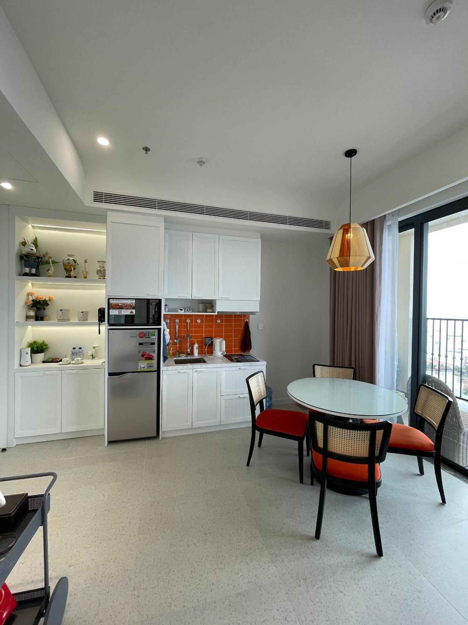 Times Corner Sorrento Boutique Hotel Дуонг-Донг Экстерьер фото